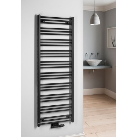 Bruckner ALBRECHT grzejnik 600x1570 mm podłączenie środkowe czarny mat 600.118.6